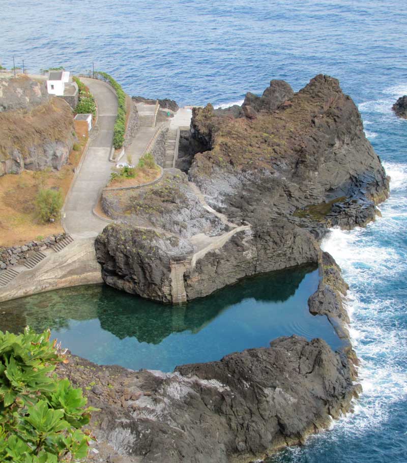 Seixal natural swimming pools